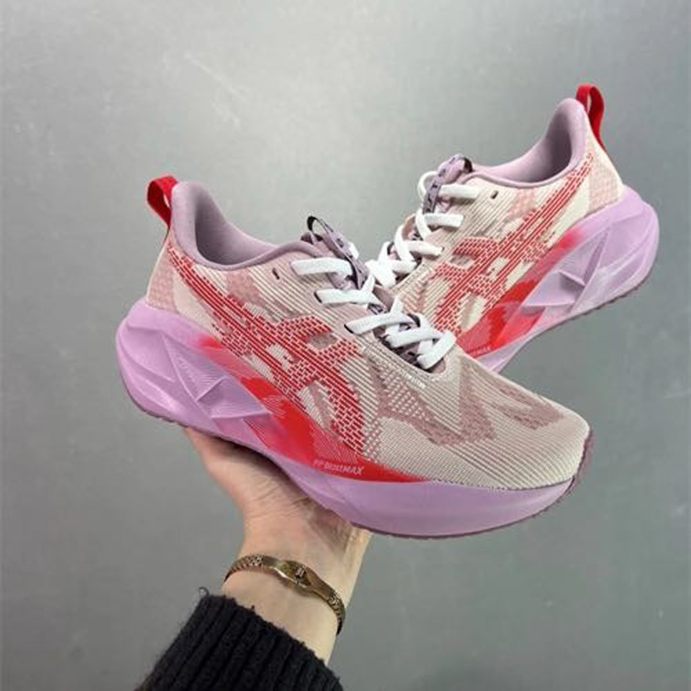 HOME | KOSMICKS | ONLINE BRAND STORE | 2026 25 Asics Novablast 5 Running Trainers in pink and red
