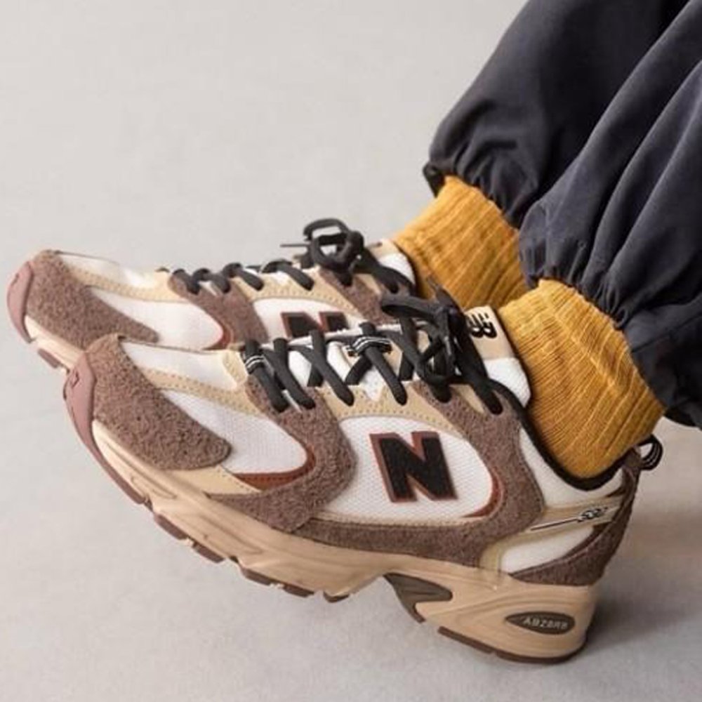 HOME | KOSMICKS | ONLINE BRAND STORE | 2026 29 New balance 530 Dark Mushroom WOMENS