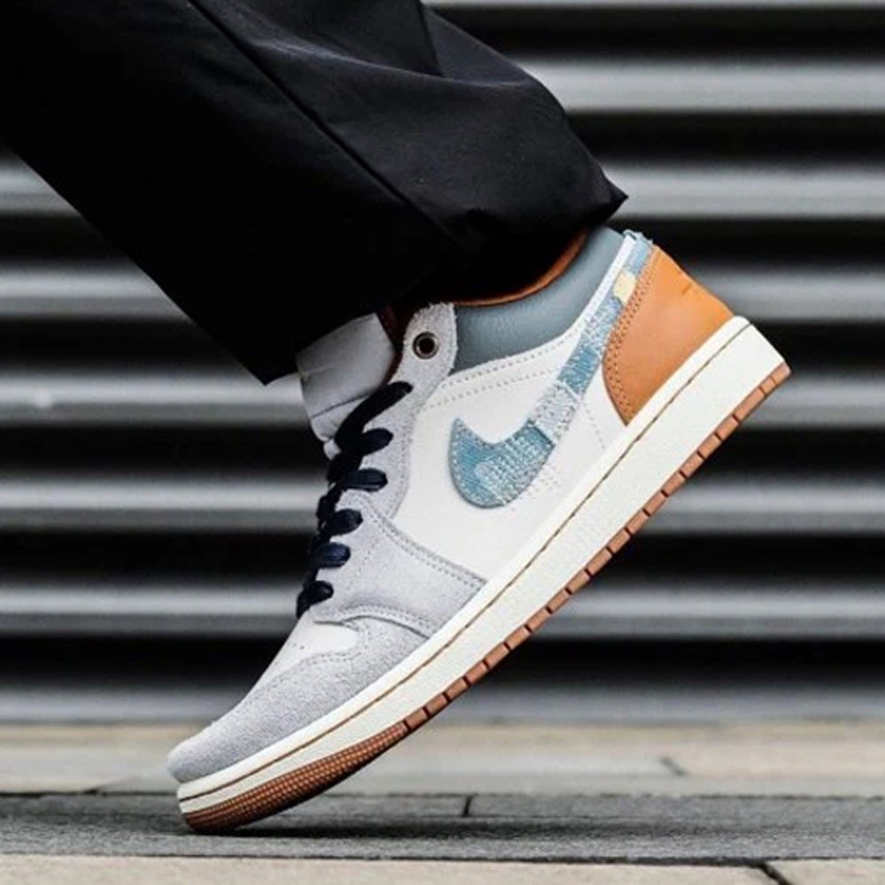 NIKE AIR JORDAN 1 LOW SE PHANTOM