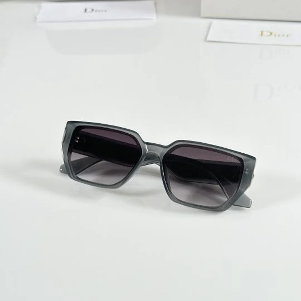 HOME | KOSMICKS | ONLINE BRAND STORE | 2026 125 Dior WMNS 5516 Grey